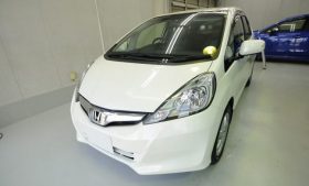 ホンダ　フィット