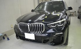 BMW X5　ガラスコーティング施工例　杉並区　Ｍ様