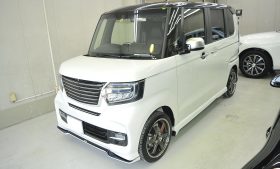 ホンダ  Ｎ-ＢＯＸ　カーコーティング施工事例　埼玉県　Ｍ様