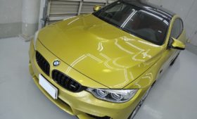 BMW　M4　ガラスコーティング磨き施工例　台東区　O様