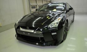 ニッサン GT-R