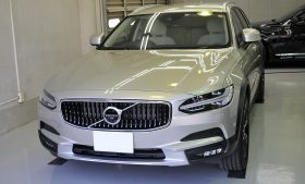 ボルボ　V90