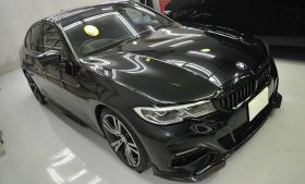 ＢＭＷ　330i ガラスコーティング、磨き施工例　稲城市から　Ｉ様