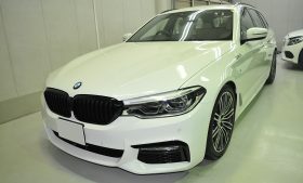 BMW 523i