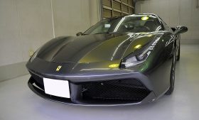 フェラーリ 488 スパイダー