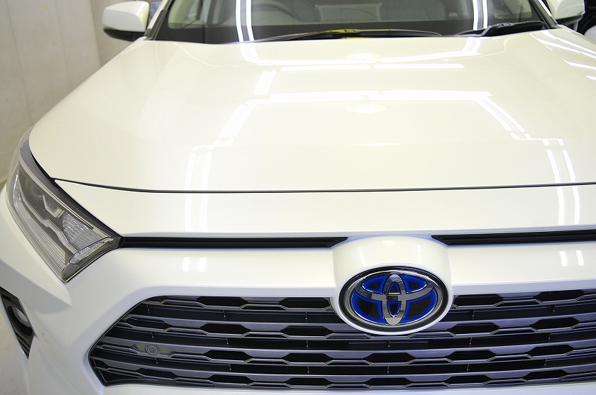 トヨタ RAV4　ガラスコーティング施工例　志木市　Ｎ様