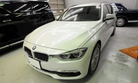 BMW320ｄ