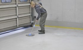 令和2年に向けて　年末恒例「大掃除」＆「作業工房床面防塵塗料塗り直し」