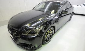 トヨタ　クラウン