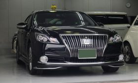 トヨタ　クラウン