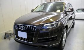 アウディＱ７