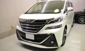 トヨタ　ヴェルファイア