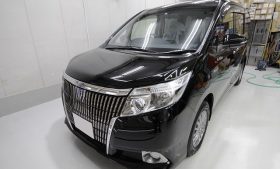 トヨタ　エスクァイア
